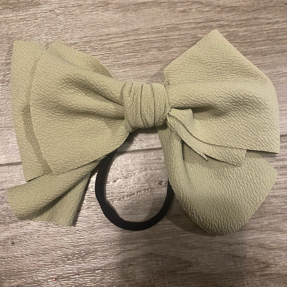Large Olive Green Hair Bow